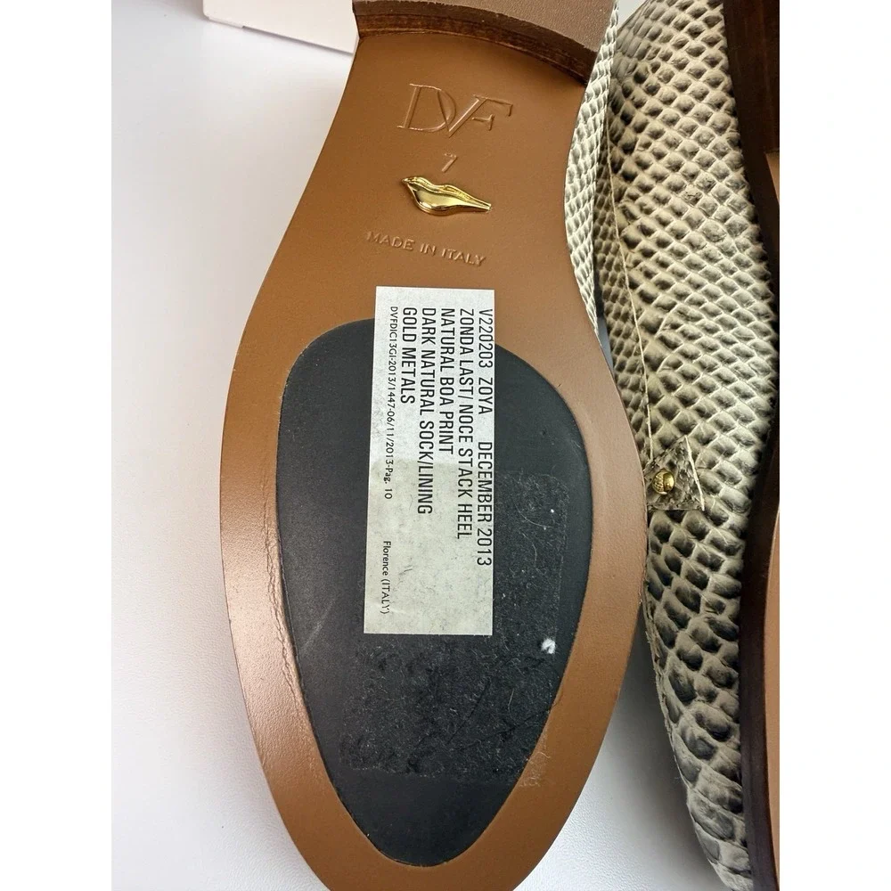 Diane Von Furstenberg Zoya Loafer Snake Embossed Leather Gold Chain Sz US 7